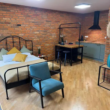 Apartment Mdr *